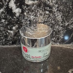 Revel Nail Dip Powder - Silver